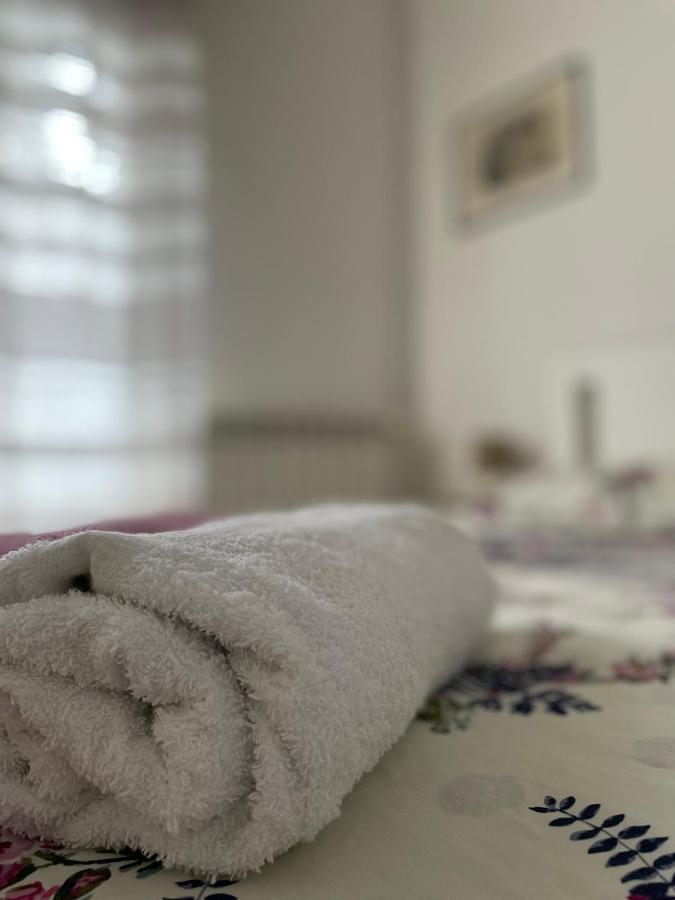 Apartments Mornar Poljica  エクステリア 写真